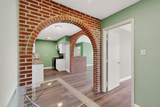 9805 Grady Lane - Photo 8