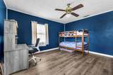 982 Houston Street - Photo 5