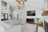 2028 Robin Hill Lane - Photo 3
