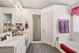 6056 Hillglen Drive - Photo 14