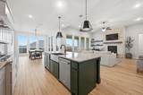 535 Syracuse Street - Photo 8