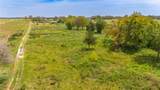 1987 Farm Road 900 - Photo 32