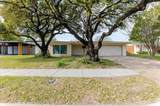 1910 Colony Drive - Photo 2