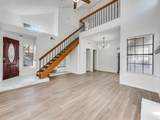 8901 Casa Drive - Photo 4