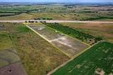 6882 Interstate Highway 35 E - Photo 18