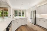 333 Hines Crossing - Photo 13