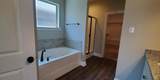 902 Hackberry Drive - Photo 4
