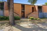 558 Avenue J - Photo 1