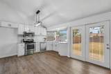 425 Rollingridge Lane - Photo 8
