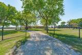 7915 Fm 580 - Photo 2