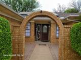 1408 Country Manor Road - Photo 4