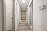 2401 Hillcrest Avenue - Photo 18