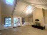 720 Coachlight Road - Photo 4