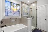 100 Newport Place - Photo 27
