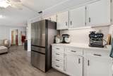 529 E Kempner - Photo 5