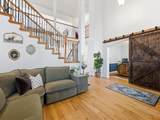 933 Oatlands Place - Photo 18