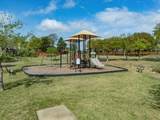 933 Oatlands Place - Photo 40