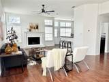 609 Oak Street - Photo 6