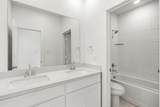560 Stark Mews - Photo 17