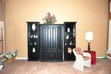 708 Carriage Way - Photo 6