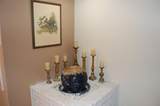 708 Carriage Way - Photo 9