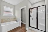 141 Gulfstream - Photo 17