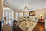 813 Saratoga Drive - Photo 10