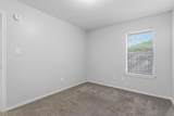 208 Shelley - Photo 17