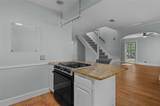 720 Cecile - Photo 10