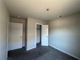820 Lakeview Drive - Photo 21