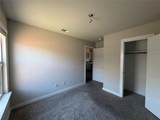 820 Lakeview Drive - Photo 22
