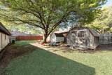 905 Colonial - Photo 23