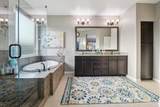 9813 Lindenwood Trail - Photo 25