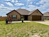 124 Joyce Street - Photo 2