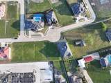 212 Osman Drive - Photo 8
