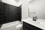 748 Brozgold Avenue - Photo 18