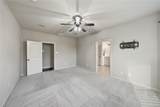 4500 Lakeside Hollow Street - Photo 20