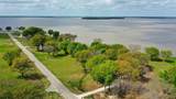 1520 Shoreline Drive - Photo 4