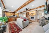 10081 Crestridge Drive - Photo 9