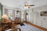 940 Davis - Photo 12