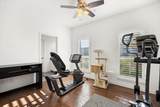2560 Shady Oaks Circle - Photo 32