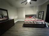 1824 Lyle Avenue - Photo 9