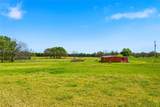 557 Fm 196 - Photo 25
