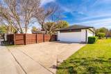 921 Bromwich Street - Photo 33