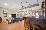 1114 Crockett Street - Photo 17