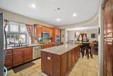 1114 Crockett Street - Photo 9