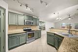5228 Boxwood Lane - Photo 7