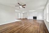 2336 Glencrest Drive - Photo 3