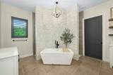 2100 Lake Crest Lane - Photo 17