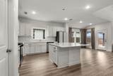 606 Creekview Lane - Photo 6